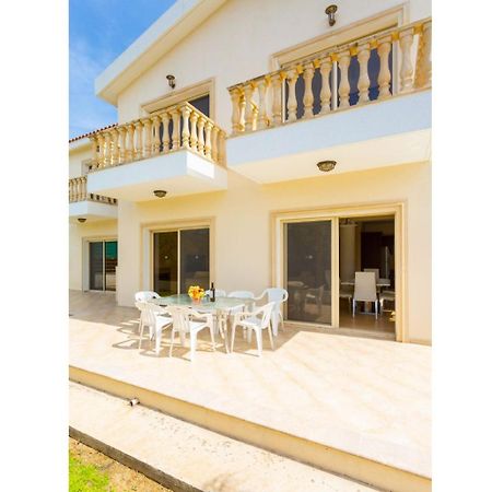 Villa Rose Paphos Bagian luar foto
