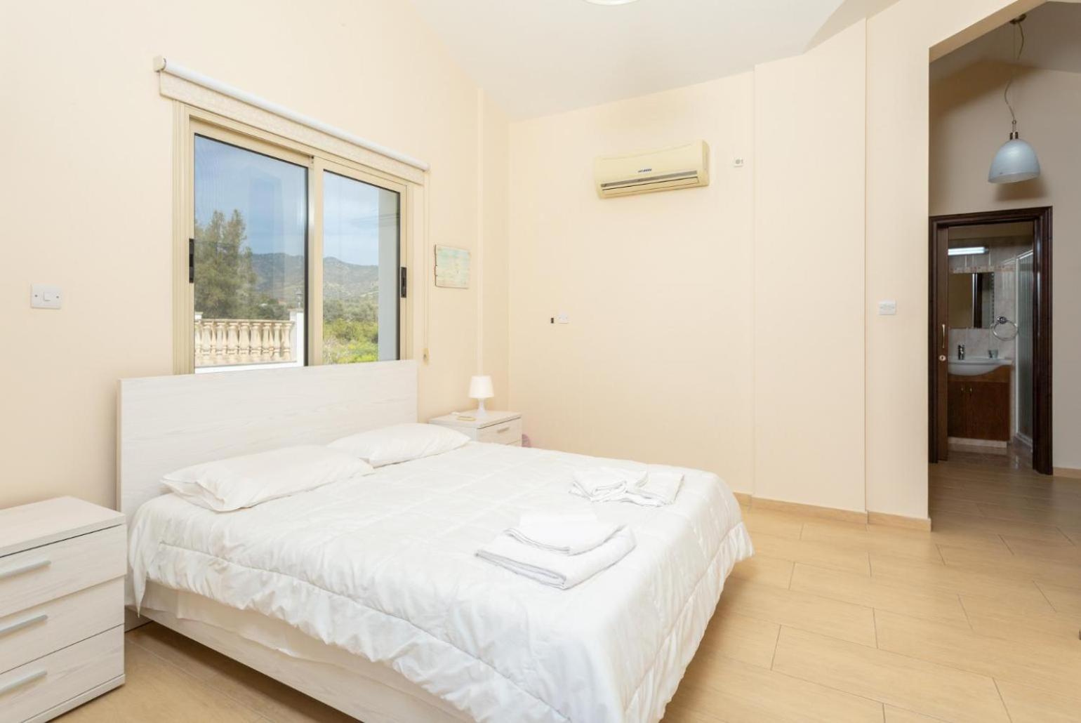 Villa Rose Paphos Bagian luar foto