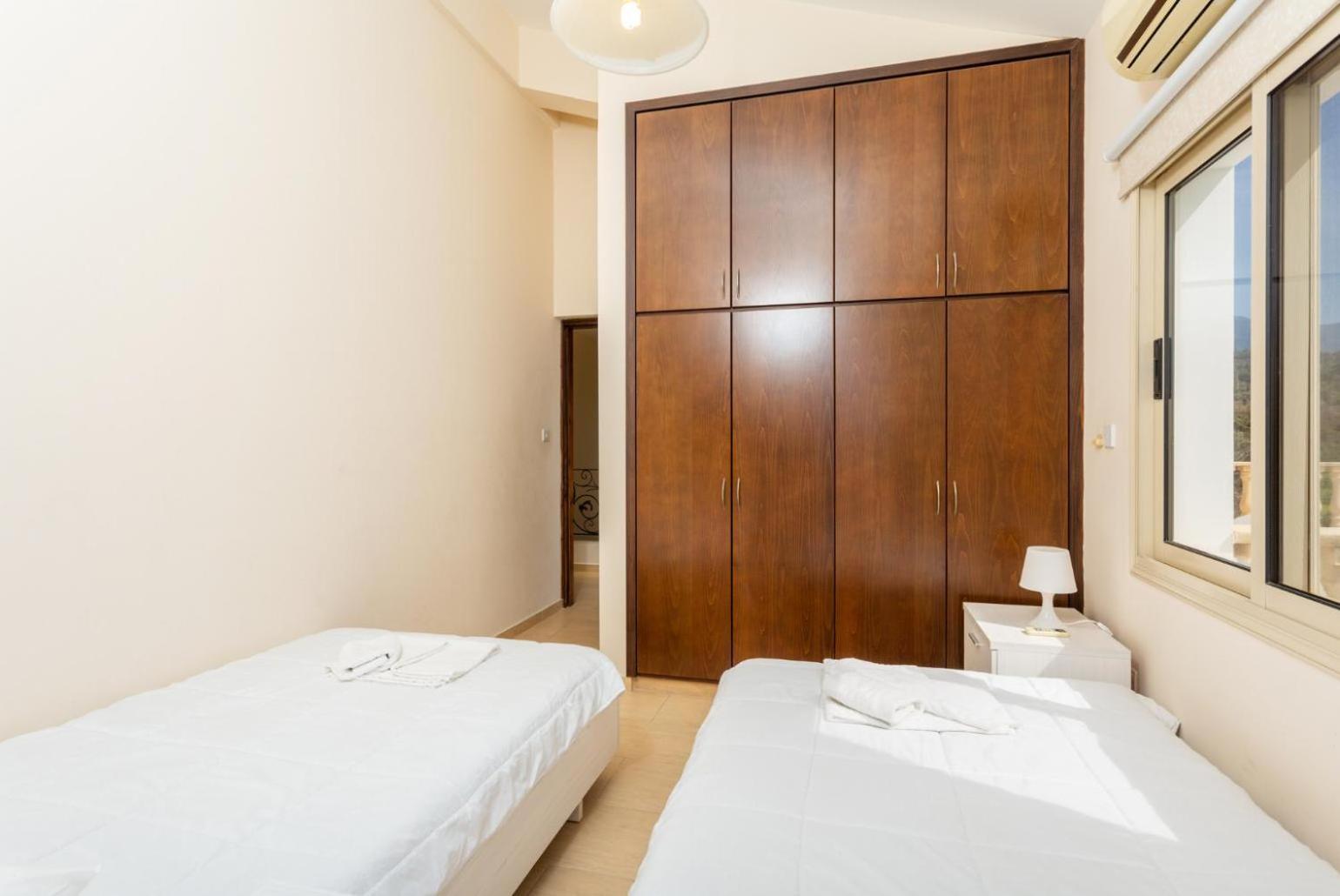 Villa Rose Paphos Bagian luar foto