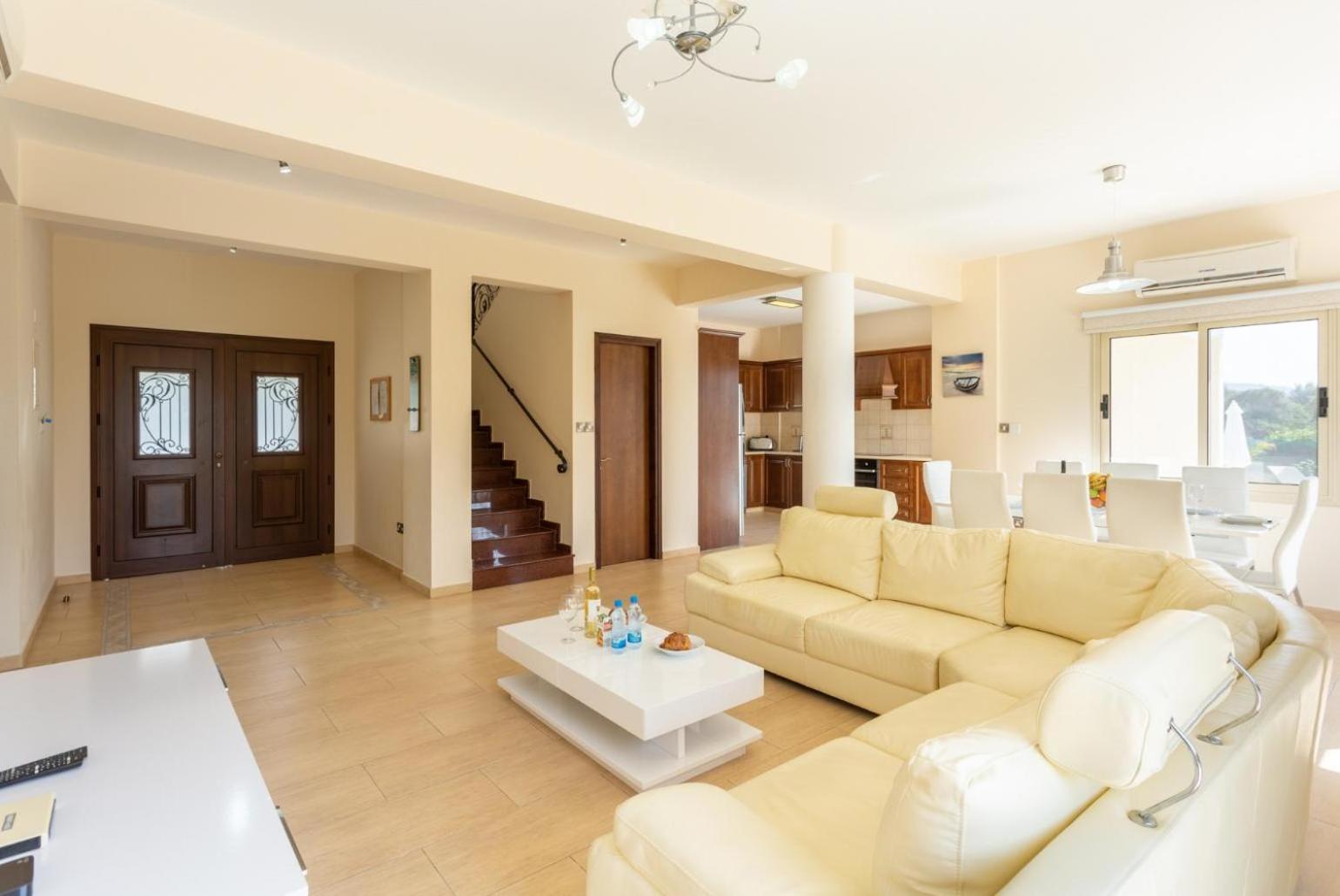 Villa Rose Paphos Bagian luar foto